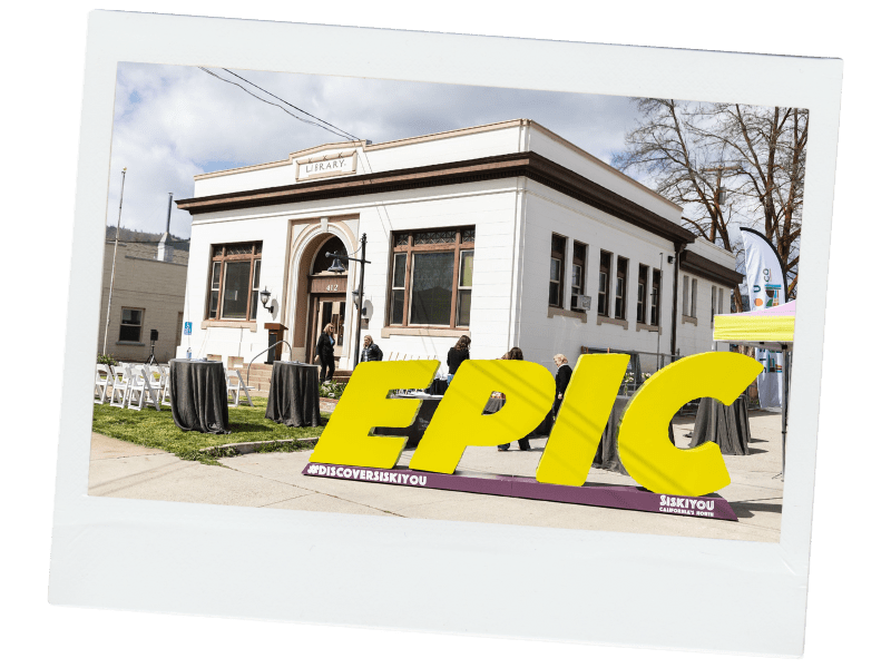 Single polariod shasta cascade